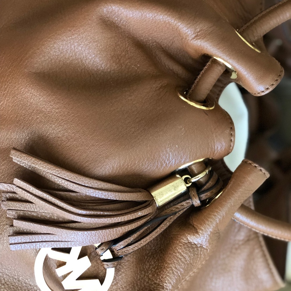Authentic Leather Michael Kors - image 5